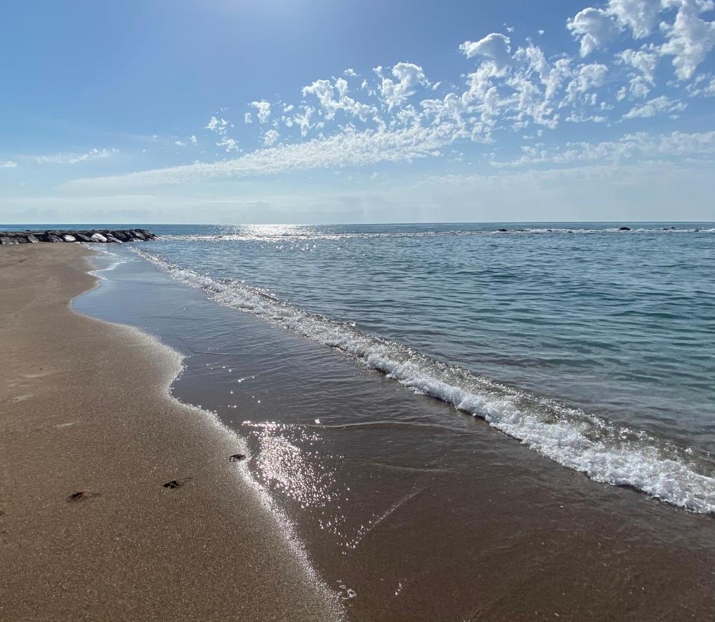 Casa Ibicenca En Benicasim A 3 Minutos De La Playa Apartment Benicàssim Екстериор снимка